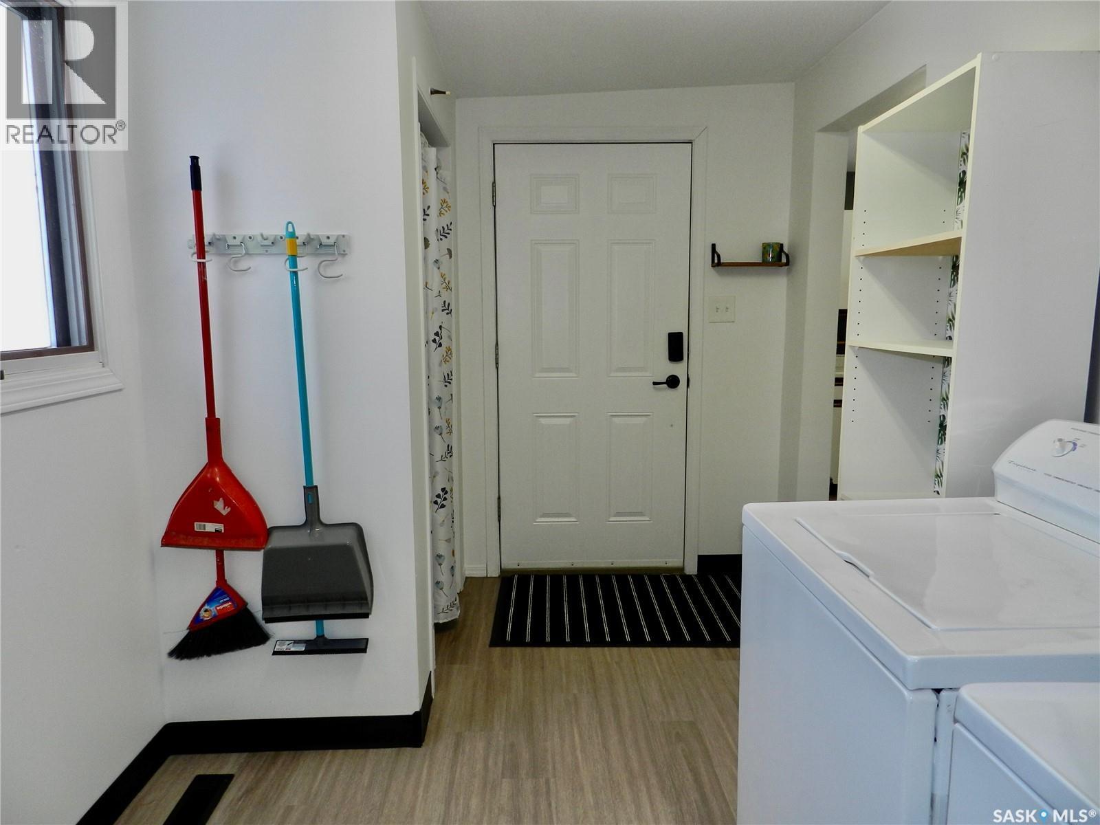 1030 Hochelaga Street W, Moose Jaw, Saskatchewan  S6H 2H9 - Photo 12 - SK033333