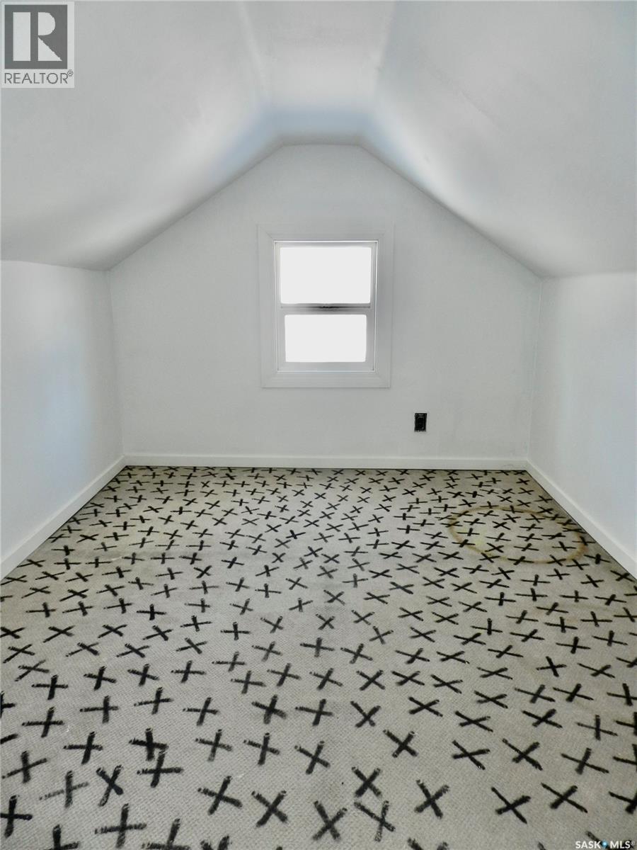 1030 Hochelaga Street W, Moose Jaw, Saskatchewan  S6H 2H9 - Photo 17 - SK033333