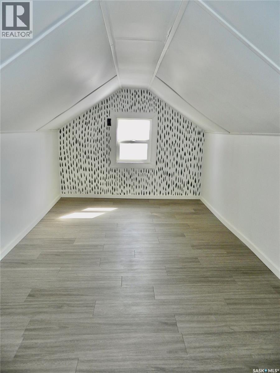 1030 Hochelaga Street W, Moose Jaw, Saskatchewan  S6H 2H9 - Photo 18 - SK033333