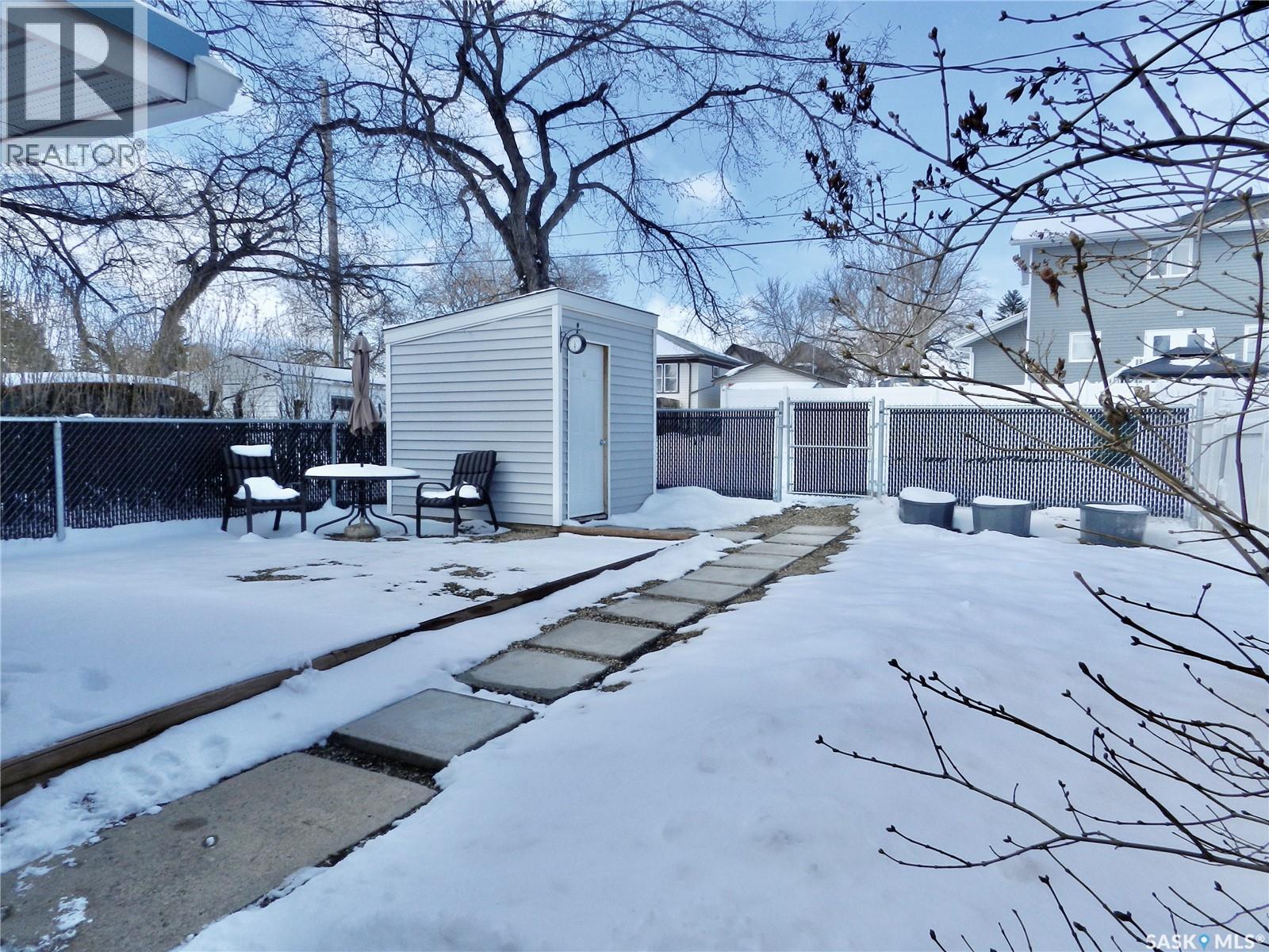 1030 Hochelaga Street W, Moose Jaw, Saskatchewan  S6H 2H9 - Photo 20 - SK033333