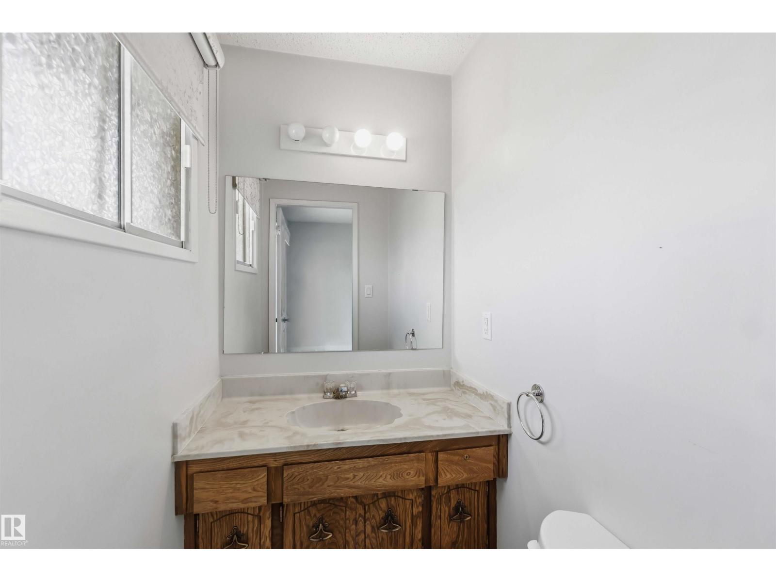 17 Windsor St, Spruce Grove, Alberta  T7X 1L6 - Photo 24 - E4483144