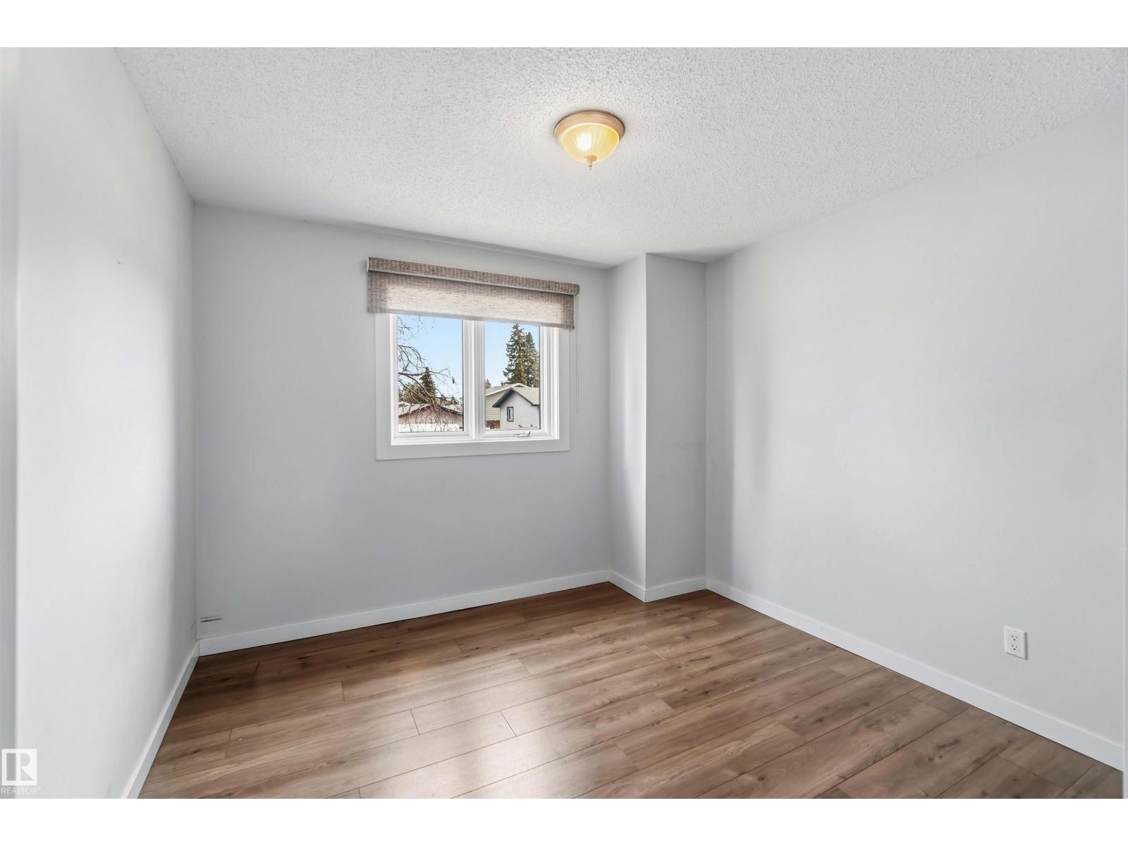 17 Windsor St, Spruce Grove, Alberta  T7X 1L6 - Photo 26 - E4483144