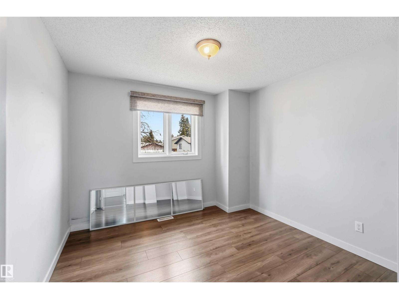 17 Windsor St, Spruce Grove, Alberta  T7X 1L6 - Photo 28 - E4483144