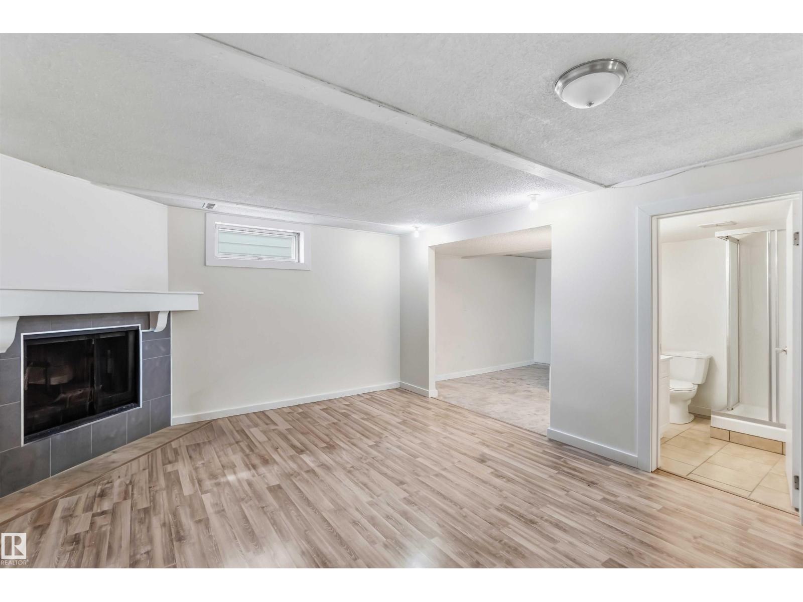 17 Windsor St, Spruce Grove, Alberta  T7X 1L6 - Photo 44 - E4483144