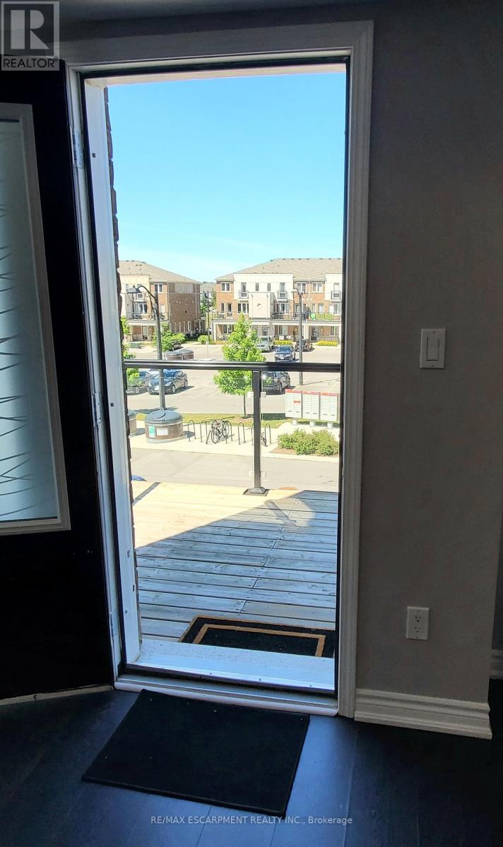 124 Daylily Lane, Kitchener, Ontario  N2R 0L7 - Photo 20 - X13017576