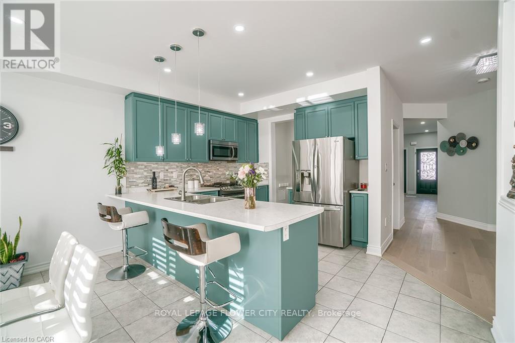 318 Wallace Street, Shelburne, Ontario  L9V 2S2 - Photo 6 - X13017592