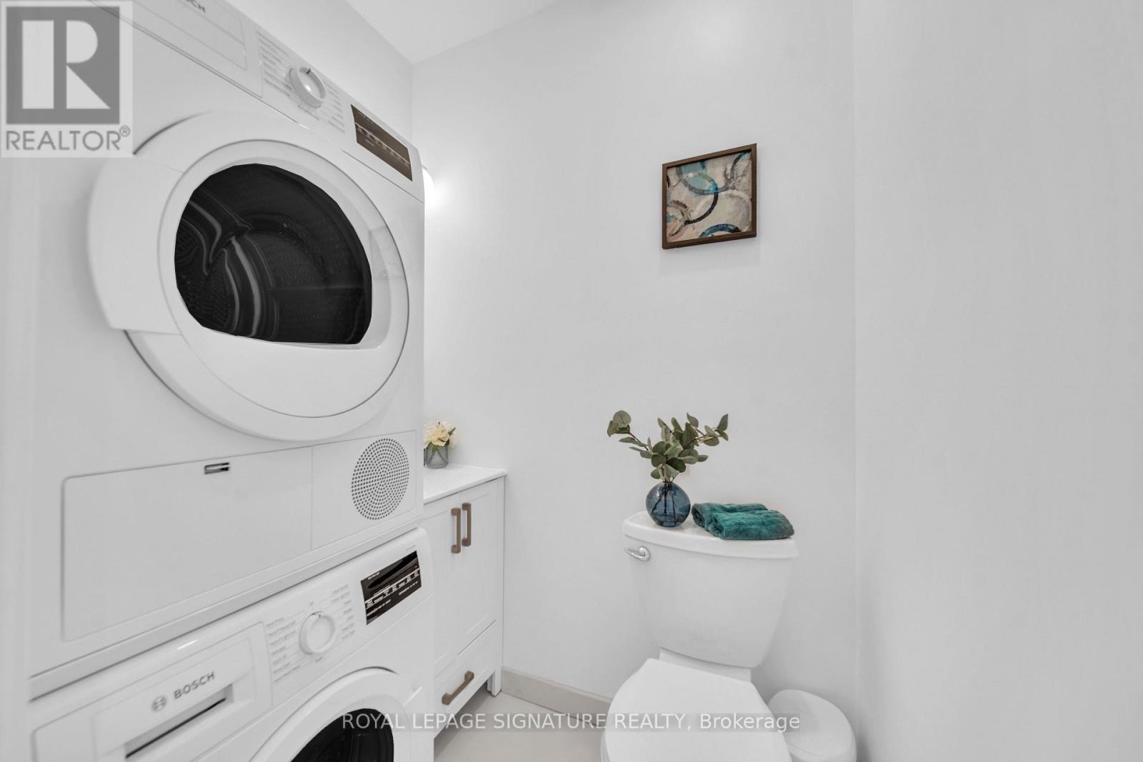 70 Cranbrooke Avenue, Toronto, Ontario  M5M 1M4 - Photo 11 - C12872878