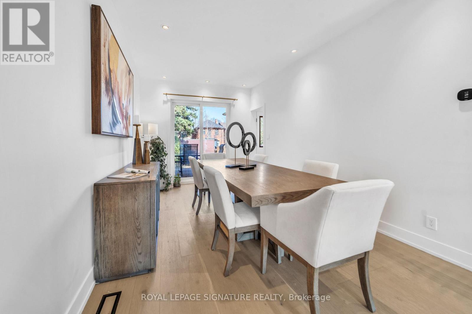 70 Cranbrooke Avenue, Toronto, Ontario  M5M 1M4 - Photo 6 - C12872878