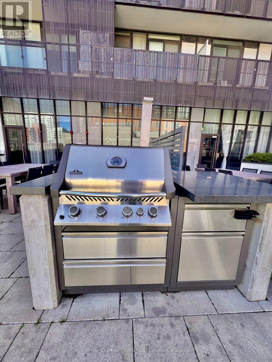 1710 - 8 Eglinton Avenue E, Toronto, Ontario  M4P 0C1 - Photo 15 - C13017584