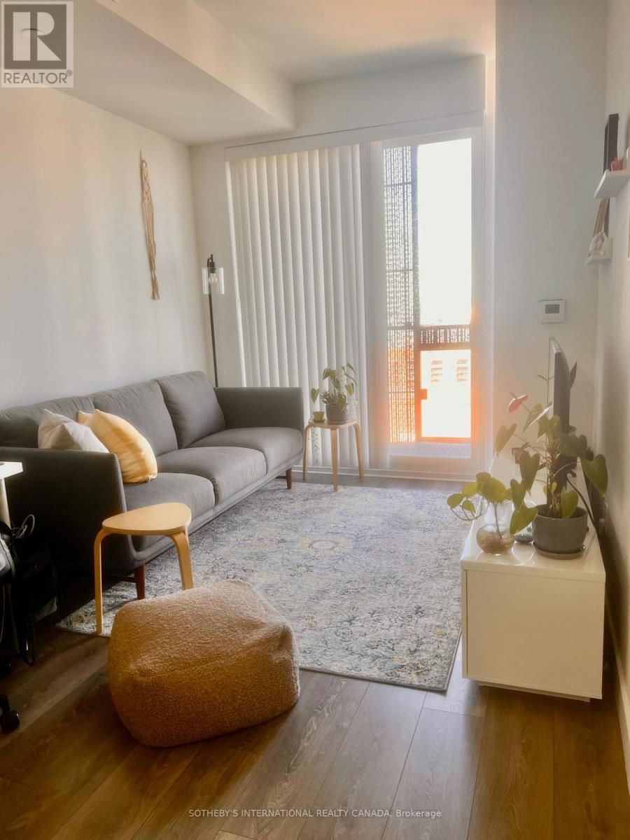 1710 - 8 Eglinton Avenue E, Toronto, Ontario  M4P 0C1 - Photo 3 - C13017584