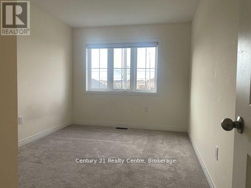 33 Brixham Lane, Brampton, Ontario  L7A 5K2 - Photo 11 - W12858406