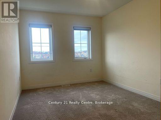 33 Brixham Lane, Brampton, Ontario  L7A 5K2 - Photo 12 - W12858406