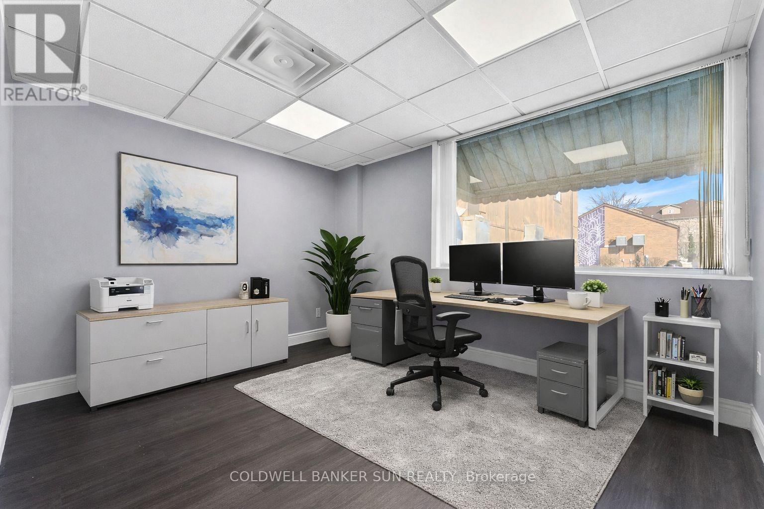 290 Dundas Street, Woodstock, Ontario  N4S 1B2 - Photo 32 - X12864616