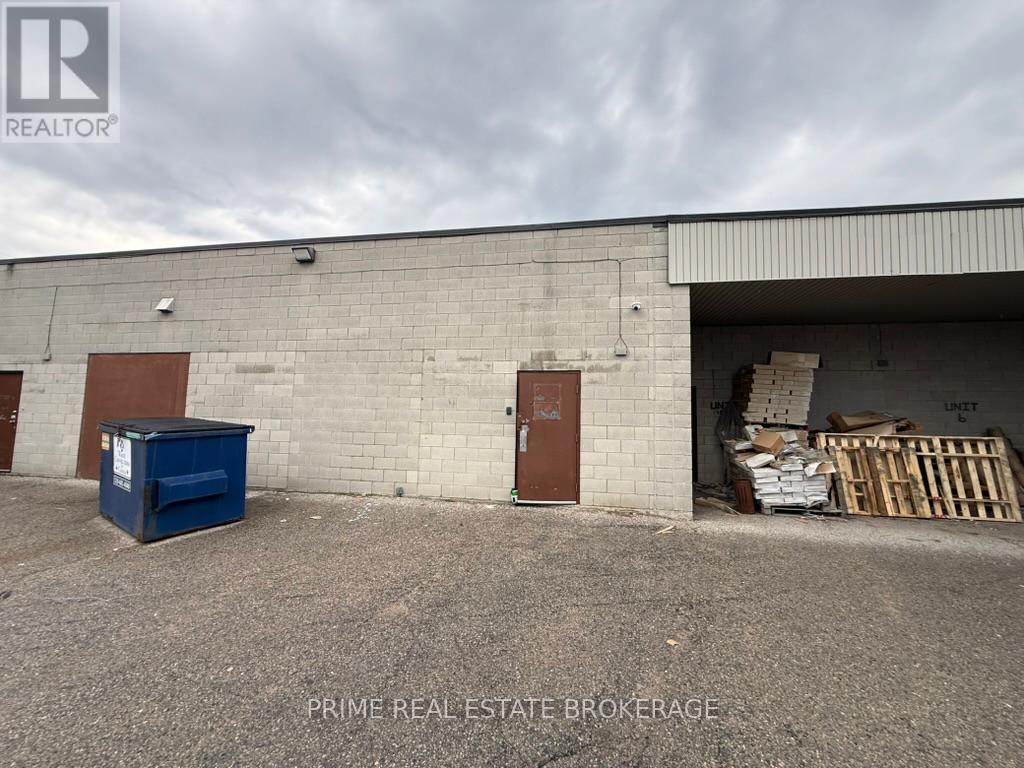 Unit 4 - 647 Wilton Grove, London South, Ontario  N6N 1N7 - Photo 15 - X13001322