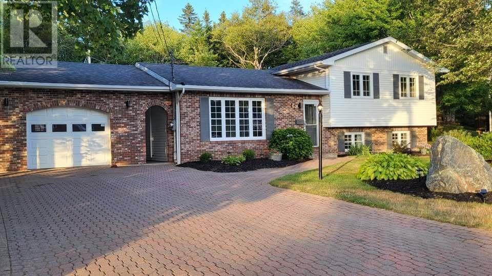 42 Bardmoor Crescent, Sydney River, Nova Scotia  B1S 3J6 - Photo 2 - 202600077