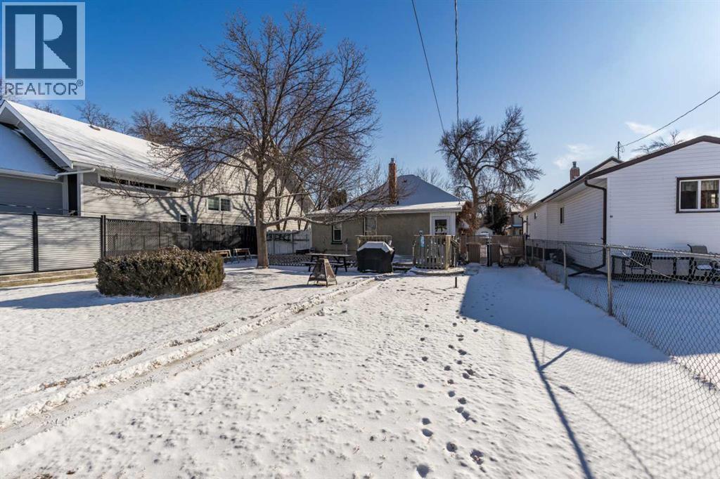 966 Yuill Street SE, Medicine Hat, Alberta  T1A 0Y8 - Photo 32 - A2288003