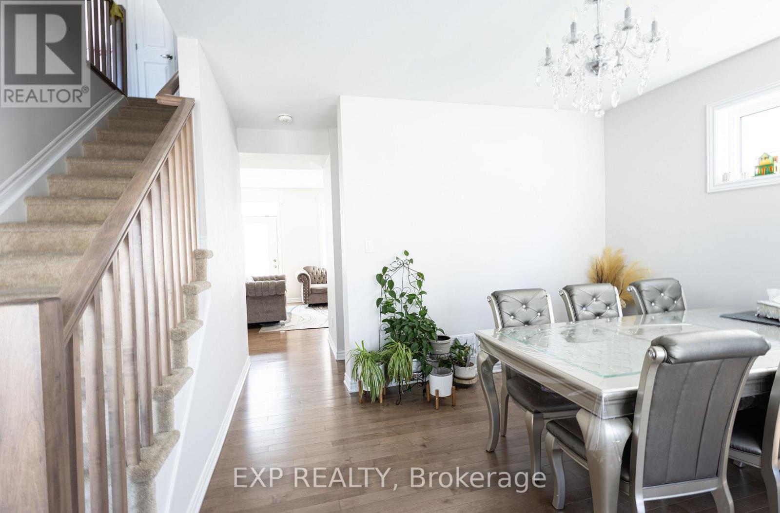 1008 Carden Lane, Ottawa, Ontario  K1W 0N3 - Photo 2 - X13017636