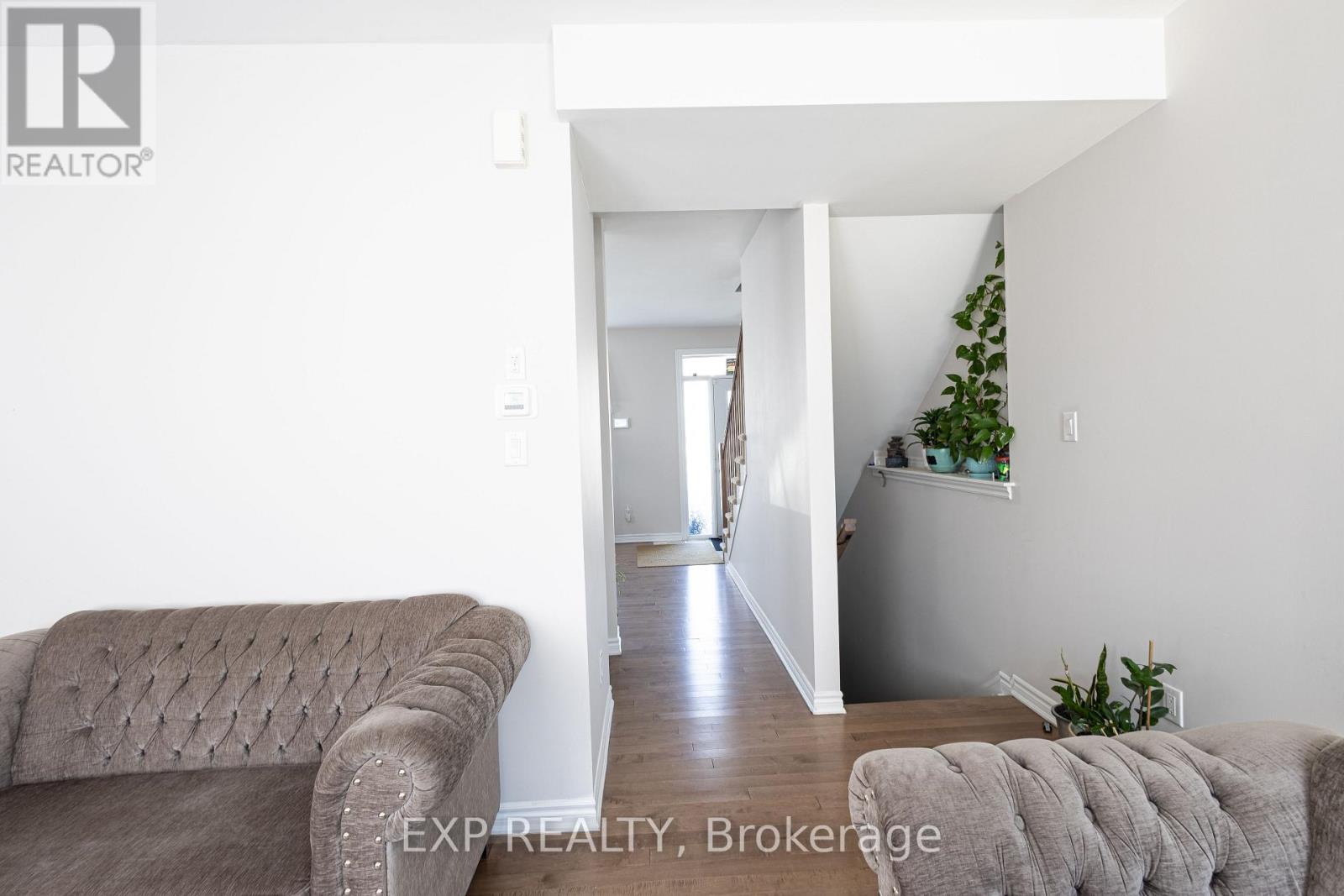 1008 Carden Lane, Ottawa, Ontario  K1W 0N3 - Photo 6 - X13017636