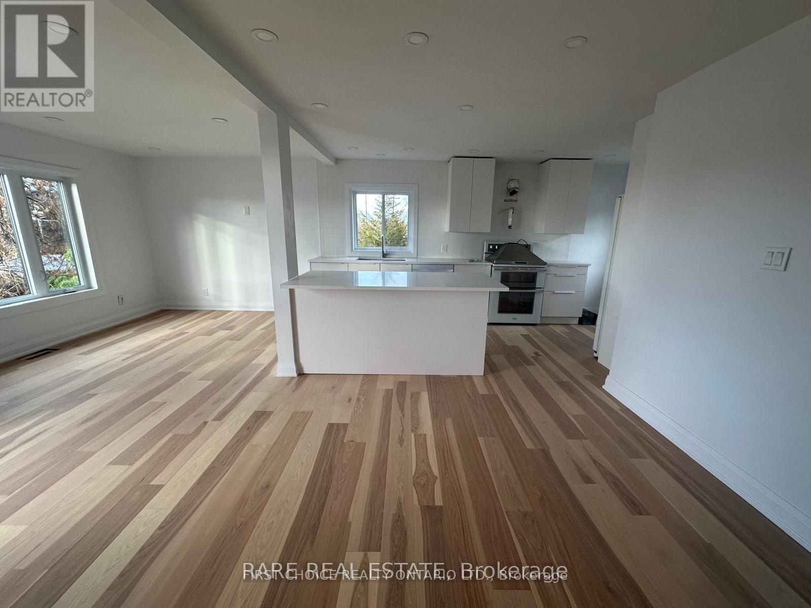 3217 Navan Road, Ottawa, Ontario  K1W 0K7 - Photo 2 - X13017640