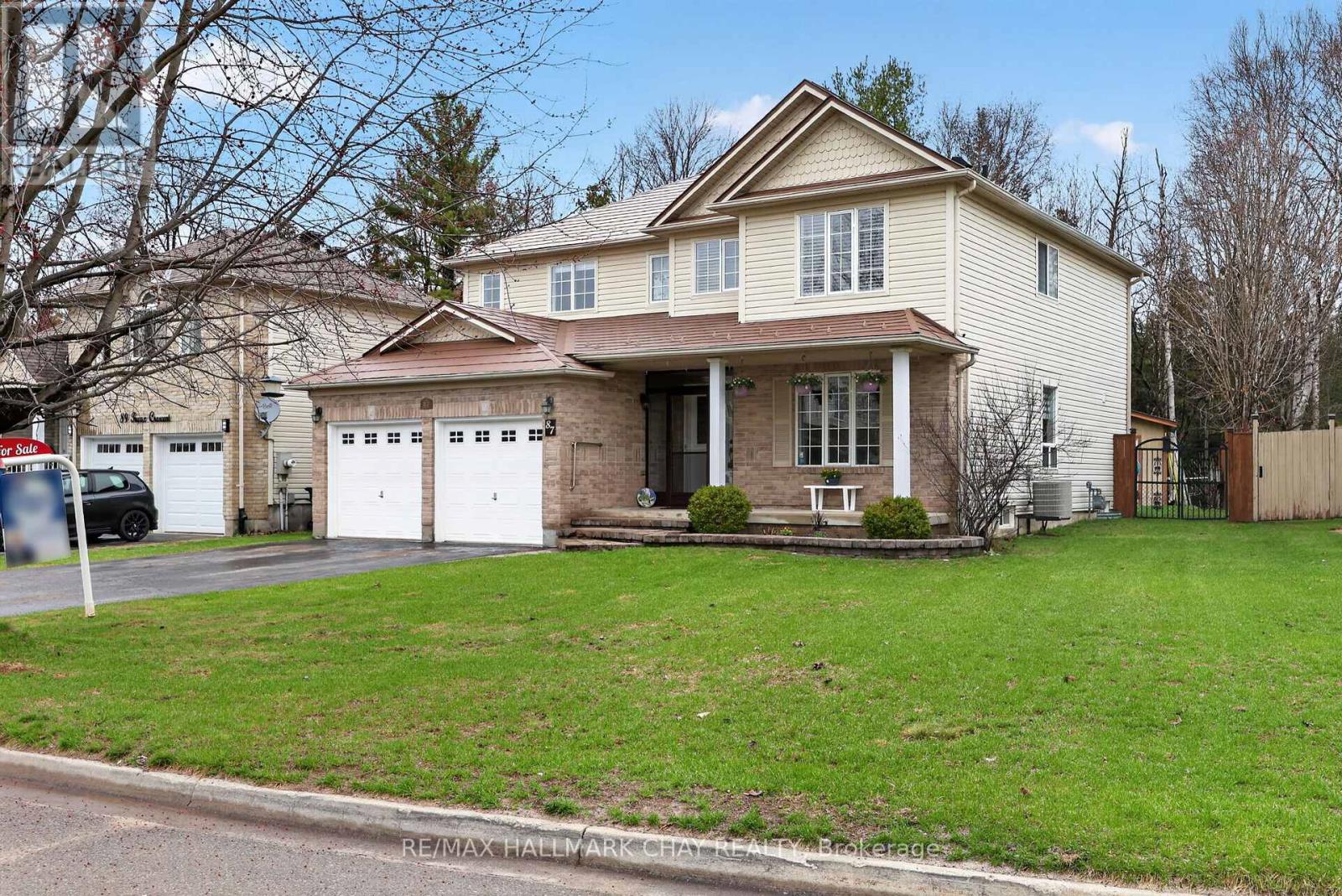 87 Truax Crescent, Essa, Ontario  L3W 0C1 - Photo 2 - N12938960