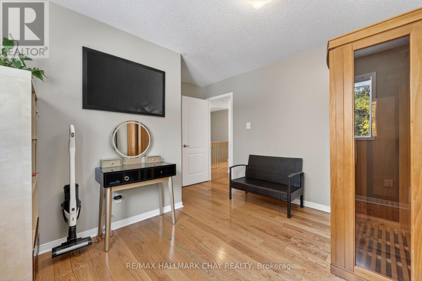 87 Truax Crescent, Essa, Ontario  L3W 0C1 - Photo 26 - N12938960