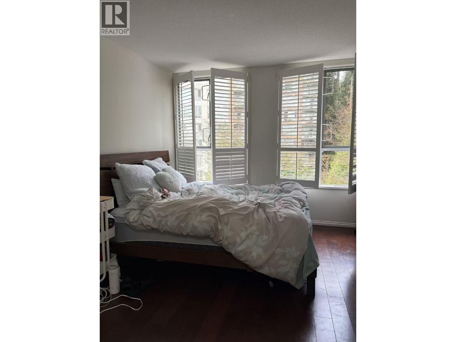 Hampton Place 5xxx Hampton Place, Vancouver, British Columbia  V6T 2K8 - Photo 1 - R3113123