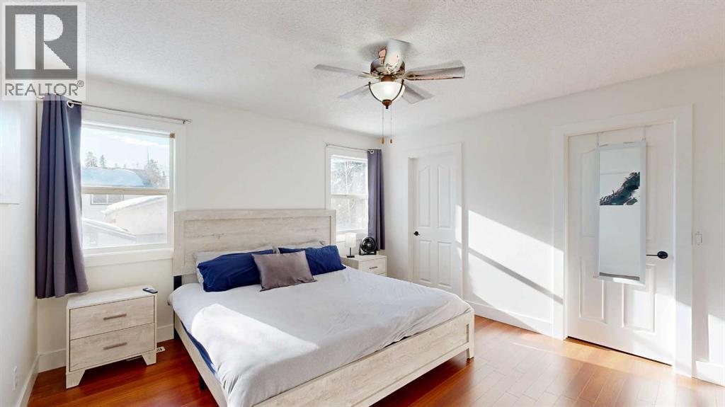 33 Park Circle, Whitecourt, Alberta  T7S 1V3 - Photo 10 - A2285244