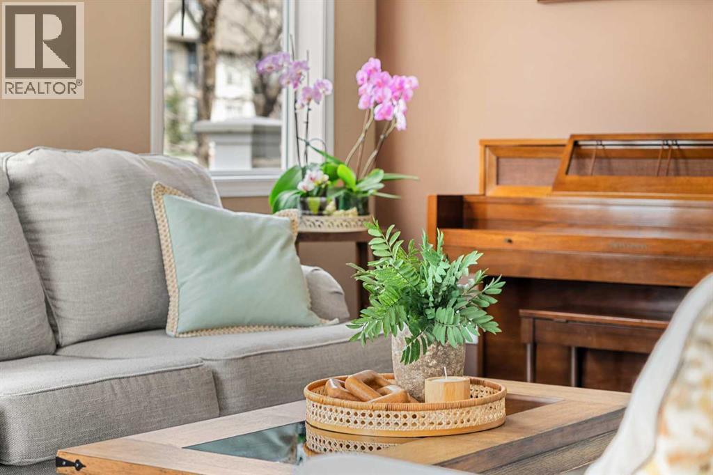 53 Copperfield Court SE, Calgary, Alberta  T2Z 4Z3 - Photo 7 - A2302343