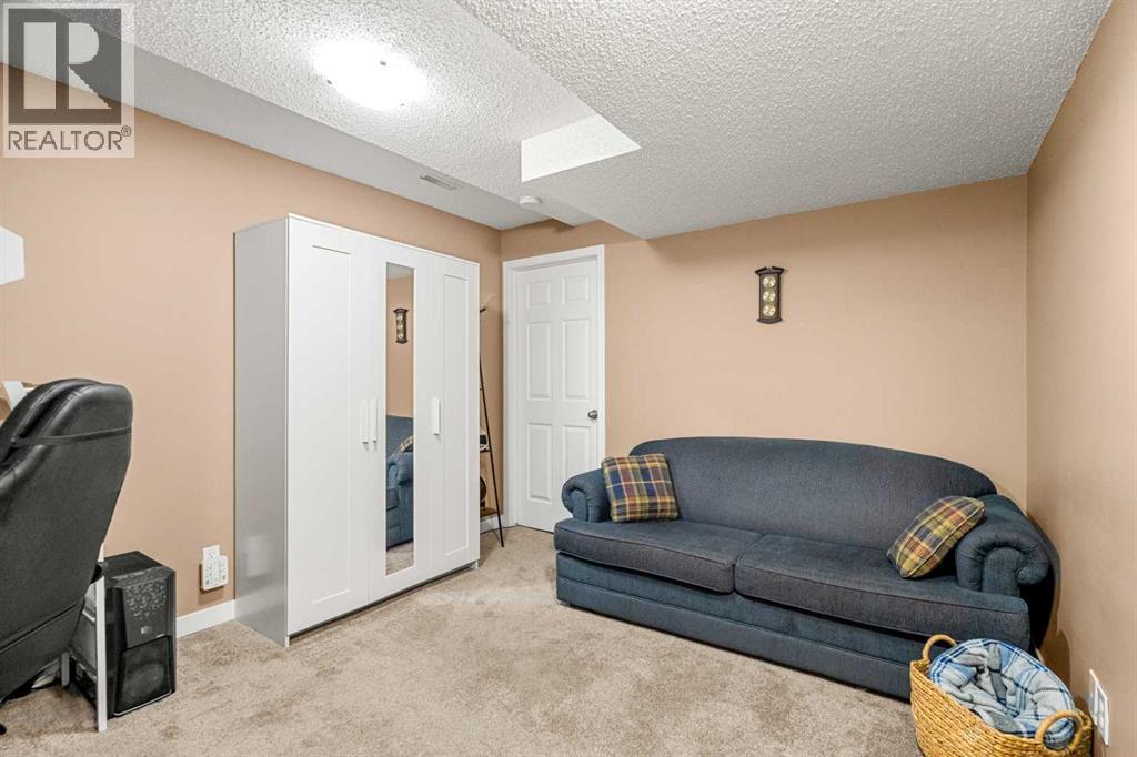 53 Copperfield Court SE, Calgary, Alberta  T2Z 4Z3 - Photo 20 - A2302343