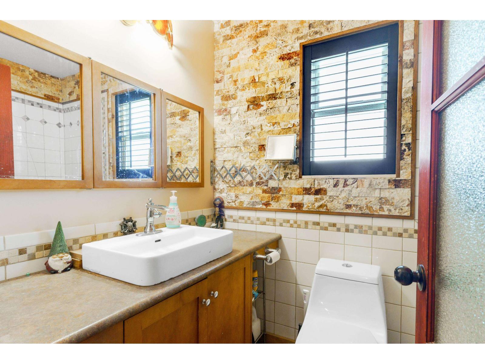 7655 Woodcock Crescent, Mission, British Columbia  V2V 4J8 - Photo 14 - R3111663