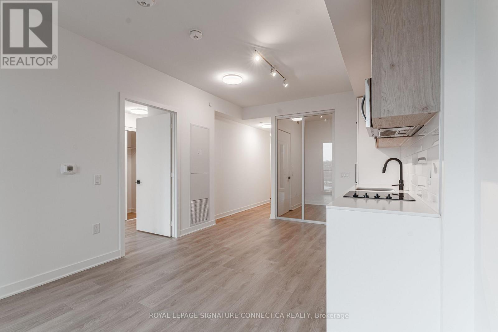 417 - 1185 Dupont Street, Toronto, Ontario  M6H 0G5 - Photo 6 - W13017618