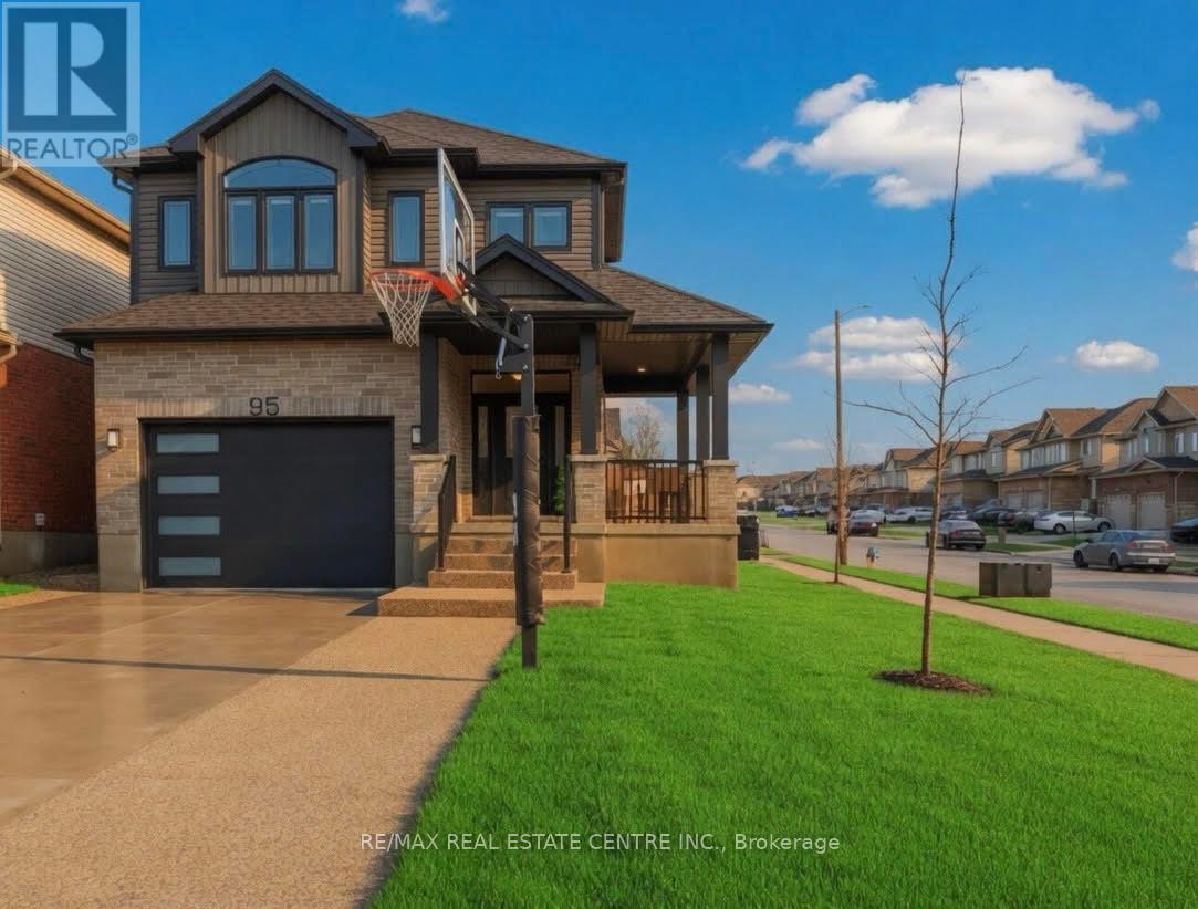 95 Dallan Drive, Guelph, Ontario  N1L 0N3 - Photo 2 - X13017624