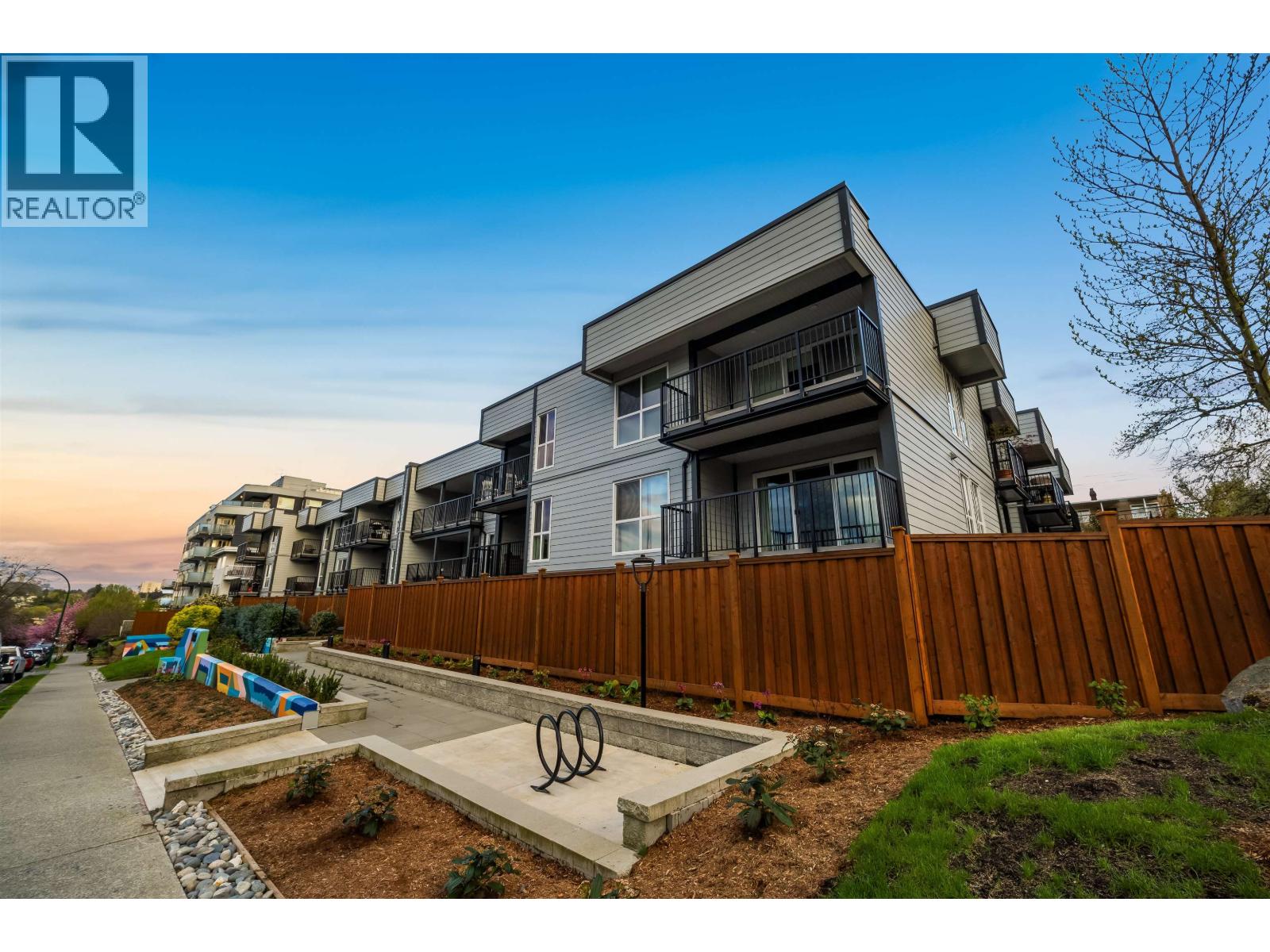 208 808 E 8 Avenue, Vancouver, British Columbia  V5T 1T5 - Photo 25 - R3111491