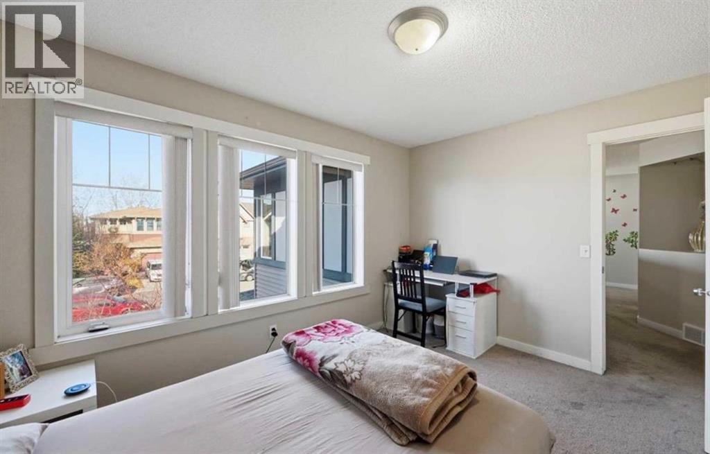 217 Coopers Grove Sw, Airdrie, Alberta  T2B 0G4 - Photo 25 - A2303255