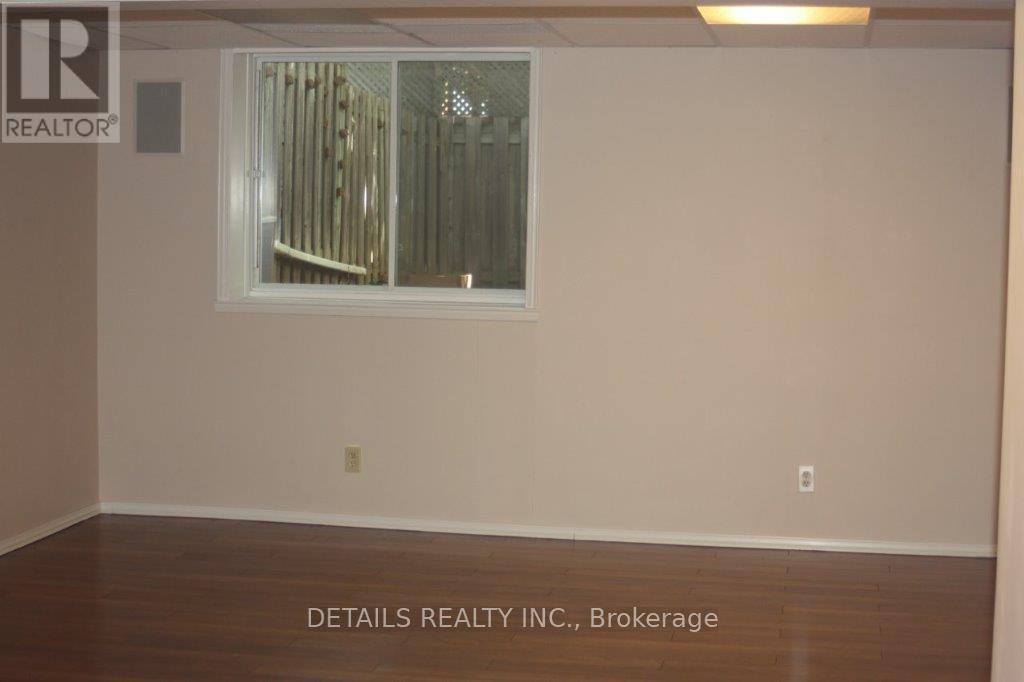 719 Melbourne Avenue, Ottawa, Ontario  K2A 1X4 - Photo 17 - X12992266