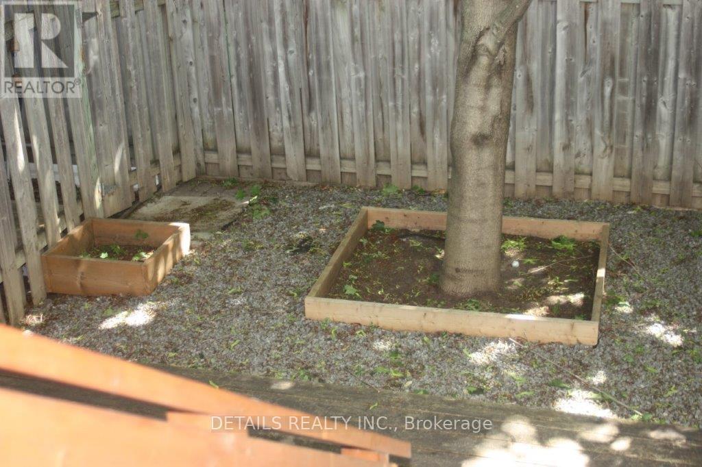 719 Melbourne Avenue, Ottawa, Ontario  K2A 1X4 - Photo 21 - X12992266