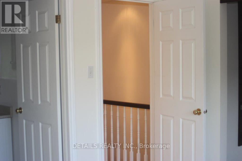 719 Melbourne Avenue, Ottawa, Ontario  K2A 1X4 - Photo 9 - X12992266