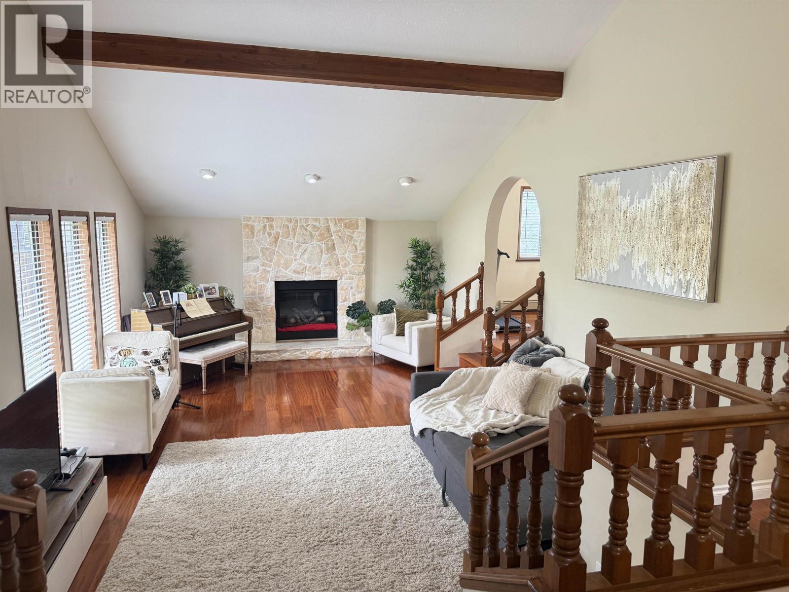 4078 Farrington Street, Burnaby, British Columbia  V5H 1C7 - Photo 4 - R3111202