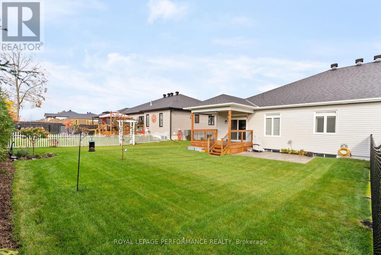 42 Forrester Way, South Stormont, Ontario  K0C 1P0 - Photo 38 - X13017654