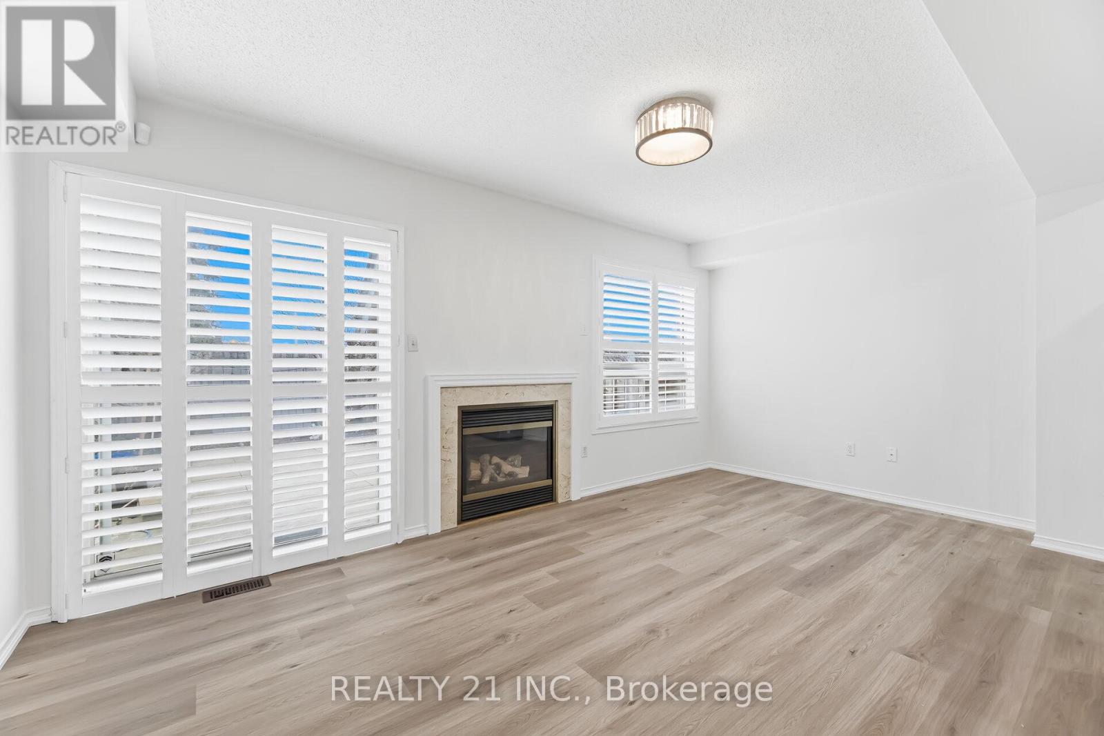 76 Sweet Clover Crescent, Brampton, Ontario  L6R 2Z9 - Photo 18 - W13017658