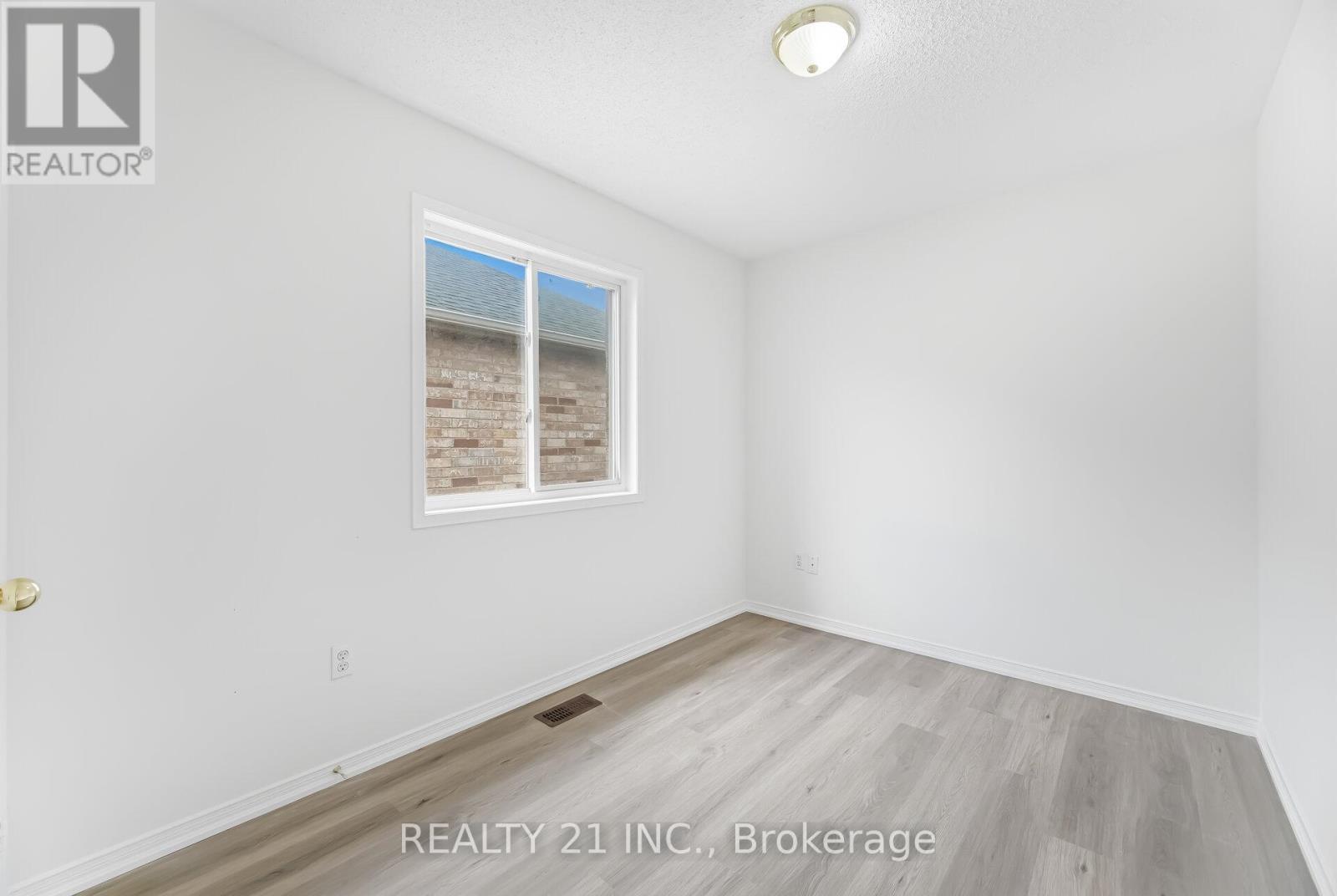 76 Sweet Clover Crescent, Brampton, Ontario  L6R 2Z9 - Photo 33 - W13017658