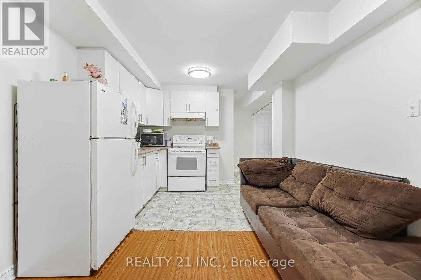 76 Sweet Clover Crescent, Brampton, Ontario  L6R 2Z9 - Photo 41 - W13017658