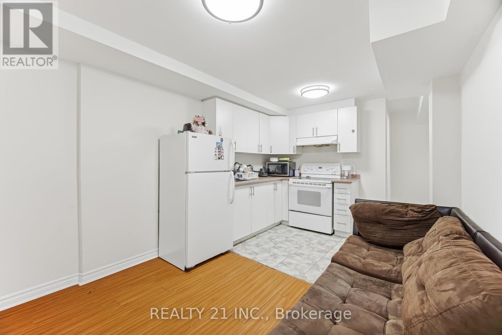 76 Sweet Clover Crescent, Brampton, Ontario  L6R 2Z9 - Photo 42 - W13017658