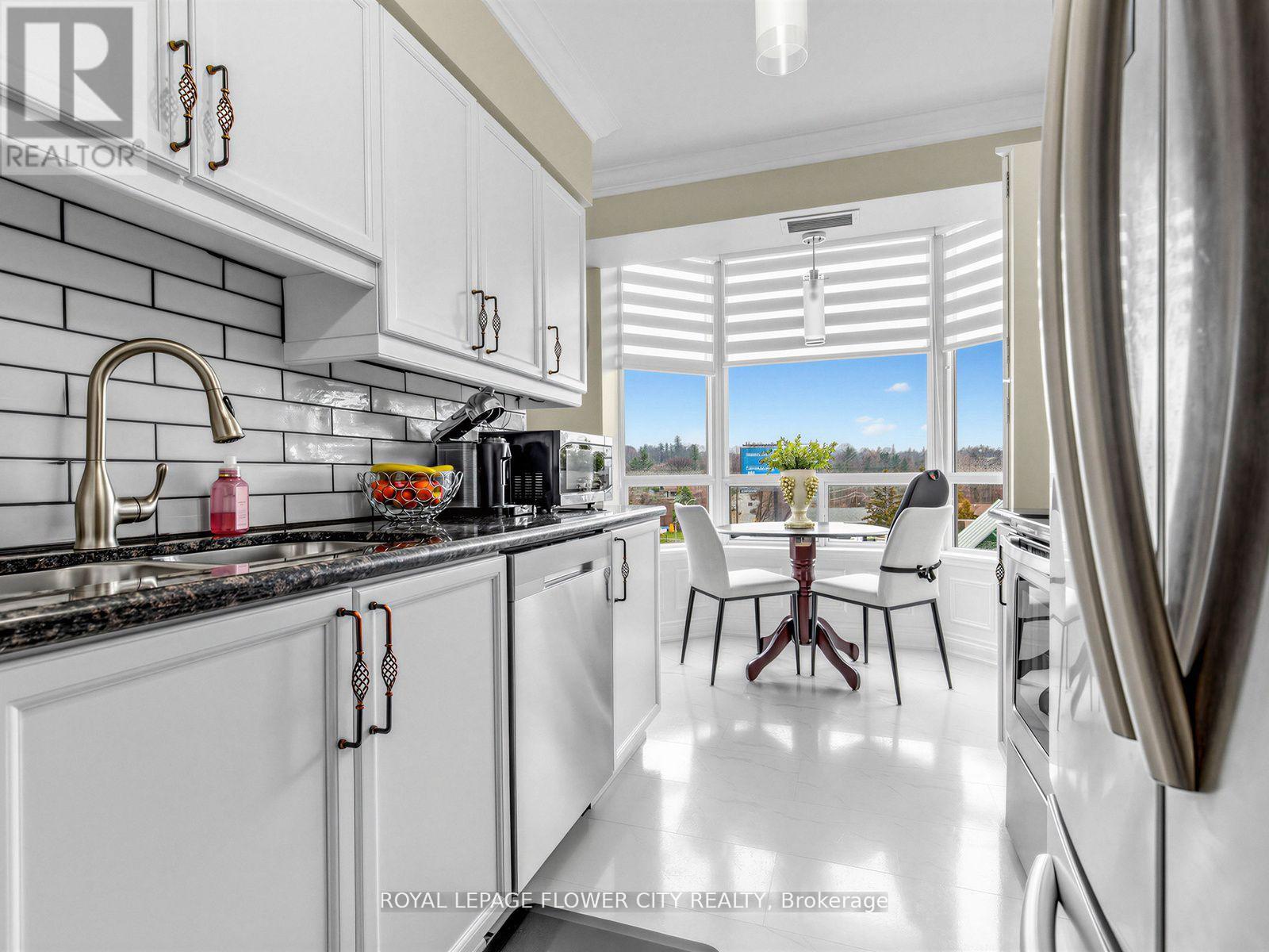 404 - 2088 Lawrence Avenue W, Toronto, Ontario  M9N 1J1 - Photo 17 - W13017668