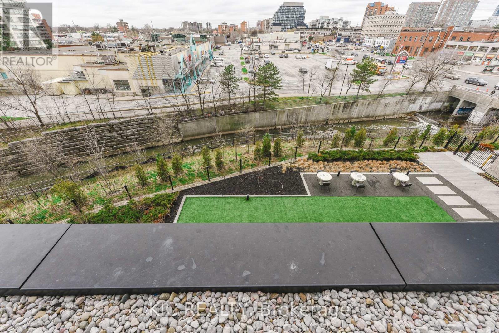 323 - 86 Dundas St. Street E, Mississauga, Ontario  L5A 0B1 - Photo 32 - W13017670