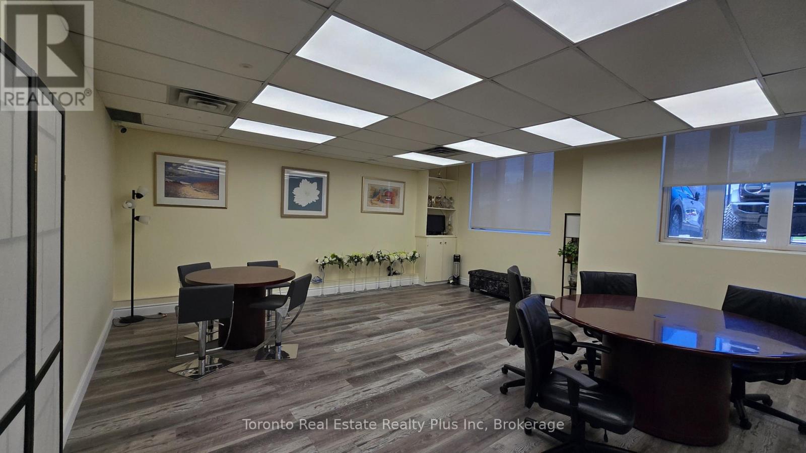 #100 - 53 Village Centre Place, Mississauga, Ontario  L4Z 1V9 - Photo 12 - W13017672