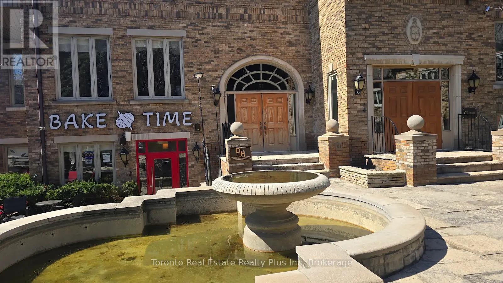 #100 - 53 Village Centre Place, Mississauga, Ontario  L4Z 1V9 - Photo 2 - W13017672