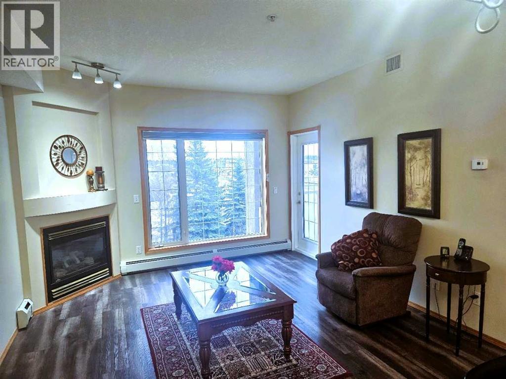 303, 4512 52 Avenue, Red Deer, Alberta  T4N 7B9 - Photo 3 - A2302685