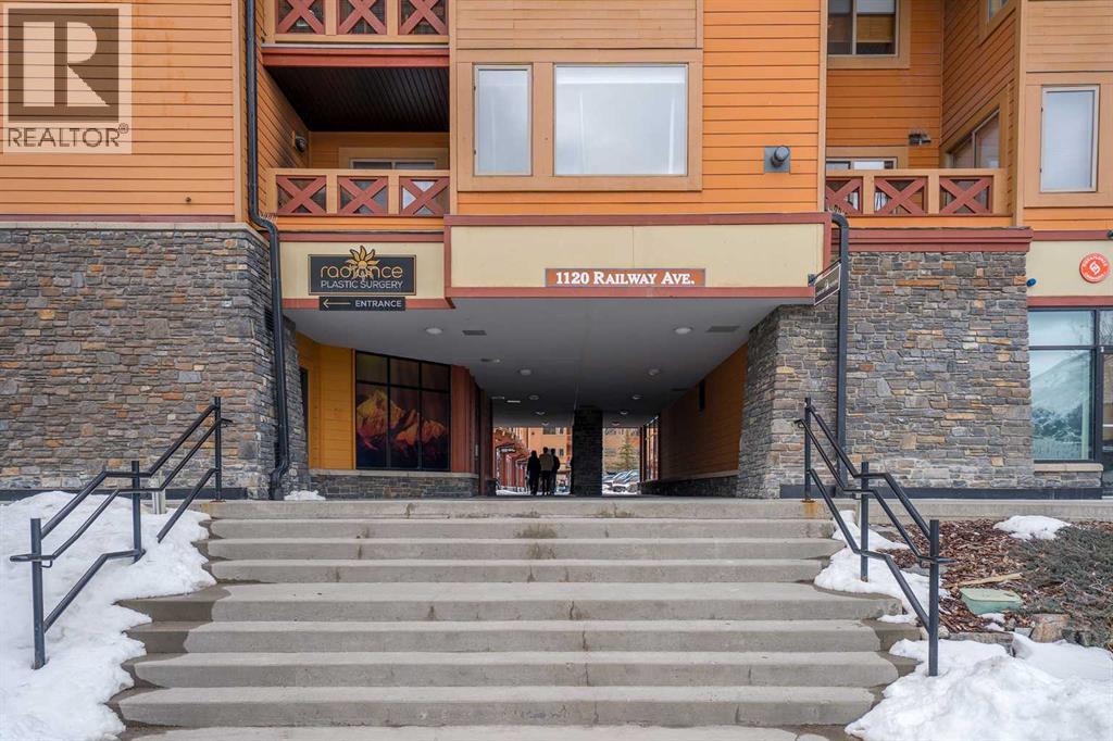 206c, 1120 Railway Avenue, Canmore, Alberta  T1W 1P4 - Photo 31 - A2298628
