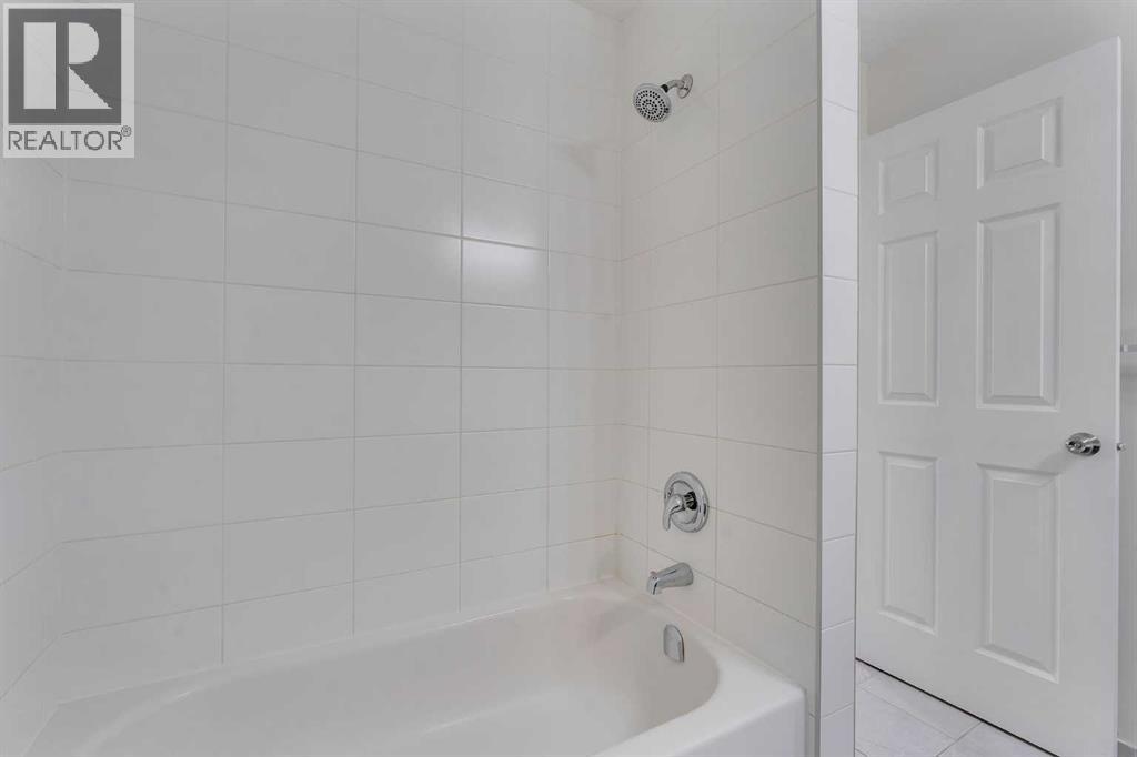 55 Dalton Bay NW, Calgary, Alberta  T3A 1H7 - Photo 19 - A2301751